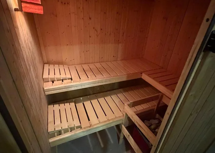 Appartement Aldrovske Trio