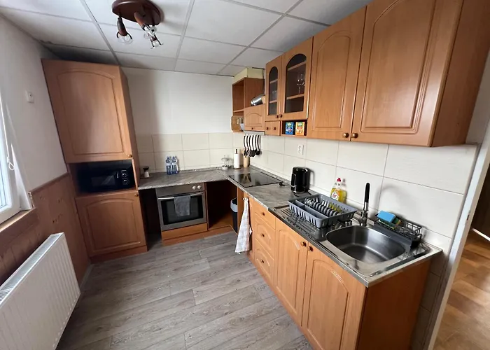 Aldrovske Trio Apartment *